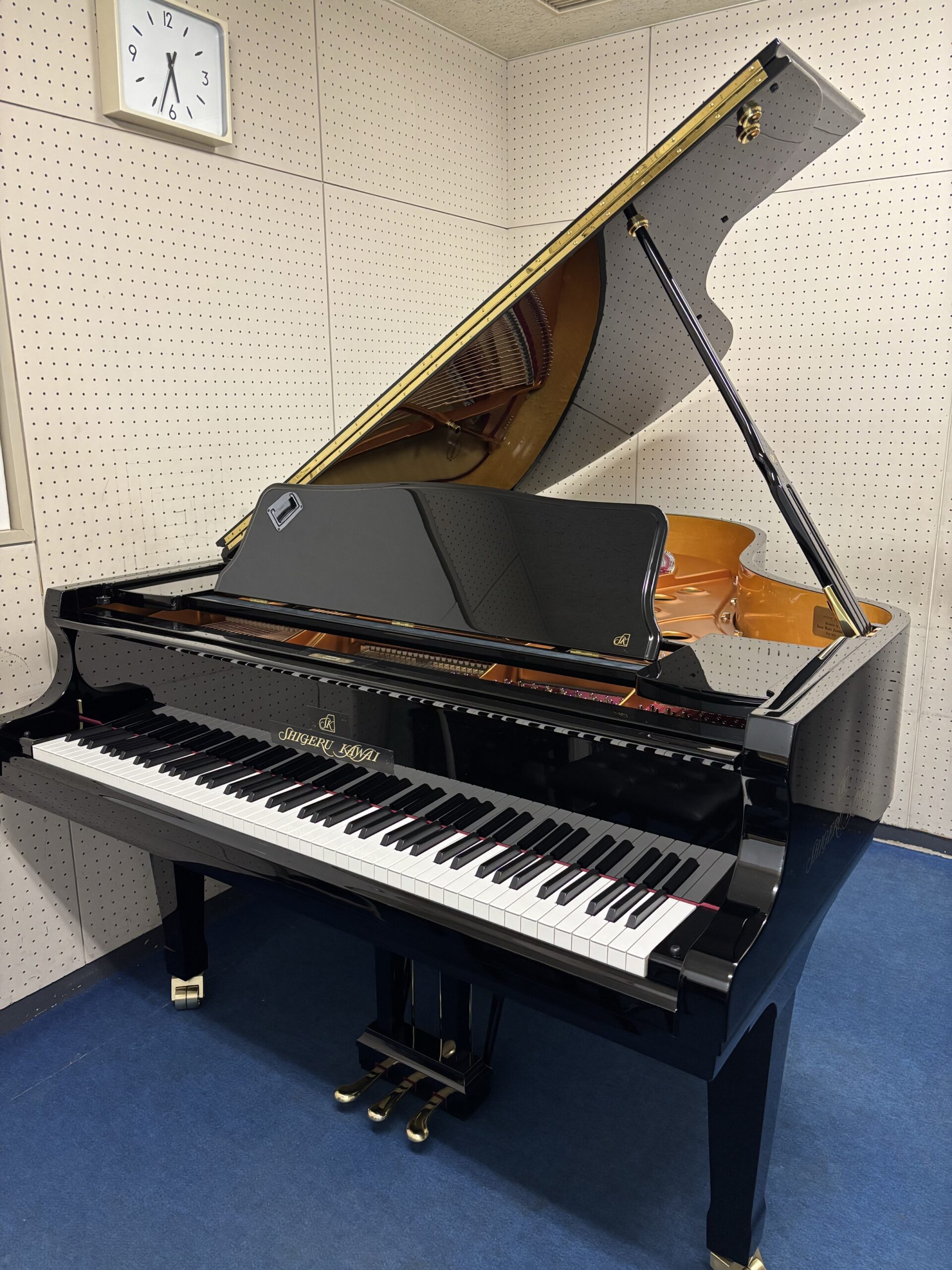 世界最高峰のピアノが寄贈されました！ | SEITOKU Finew | 聖徳大学