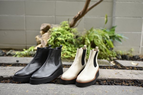 雨の日も寒い日も履けるショートブーツ – OURHOME