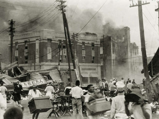 写真特集】100年前の関東大震災 一面のがれきで廃墟になった街、虐殺の