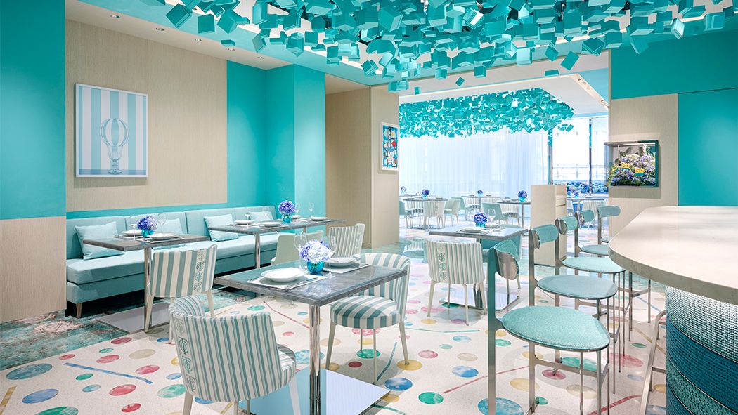 ティファニーが贈る、極上のダイニング体験！ 日本初の「ブルー