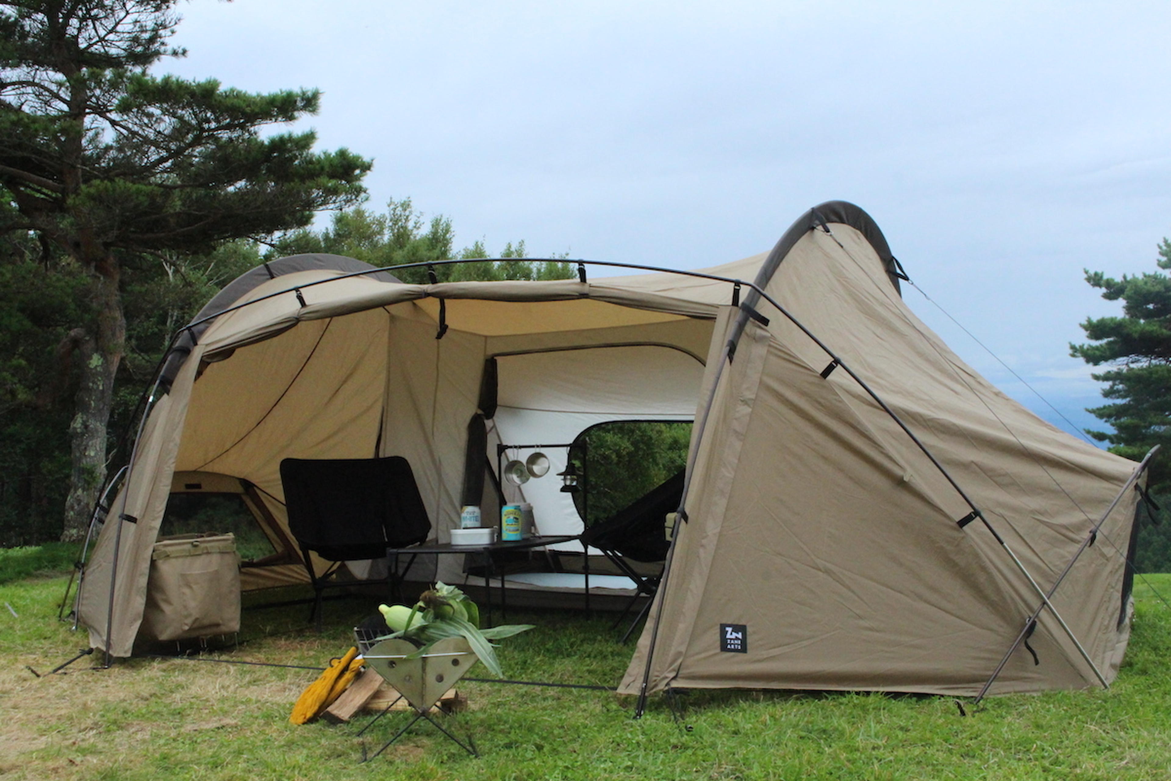 ソロ・デュオキャンパー垂涎、ゼインアーツの最新テント「オキトマ2