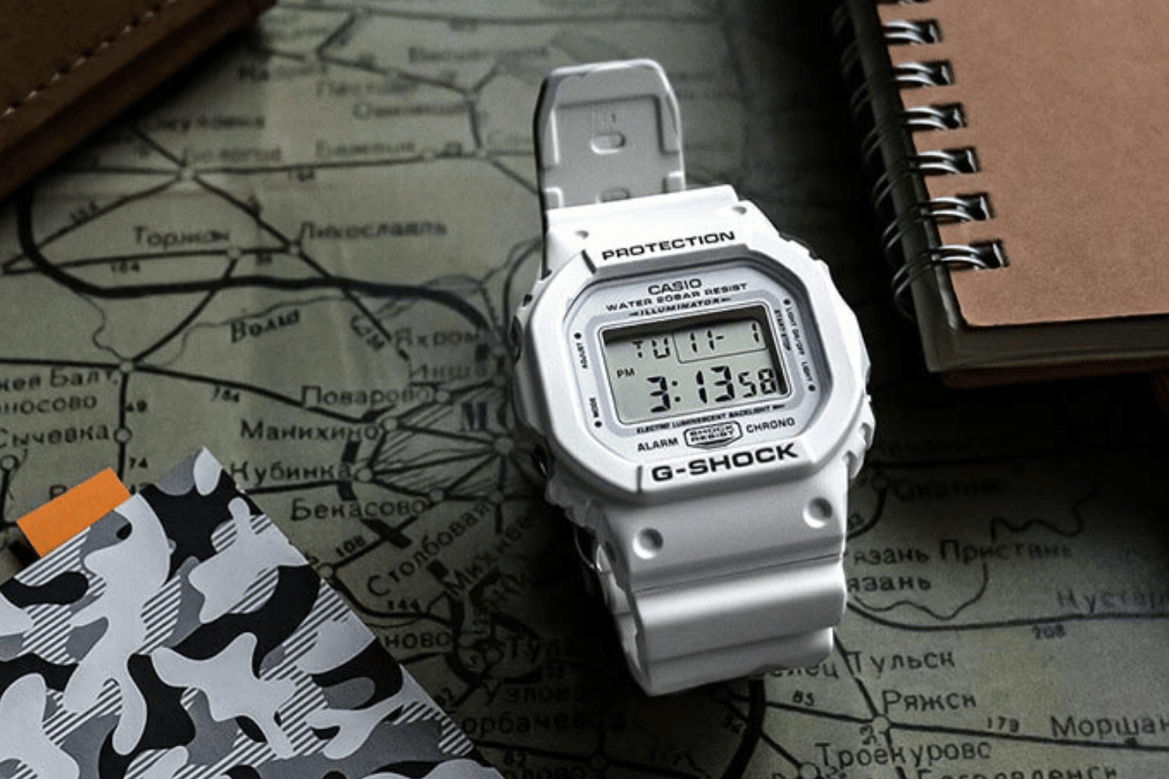 G-SHOCKは白が熱い！人気モデルとペアウォッチおすすめ24選 | キャンプ