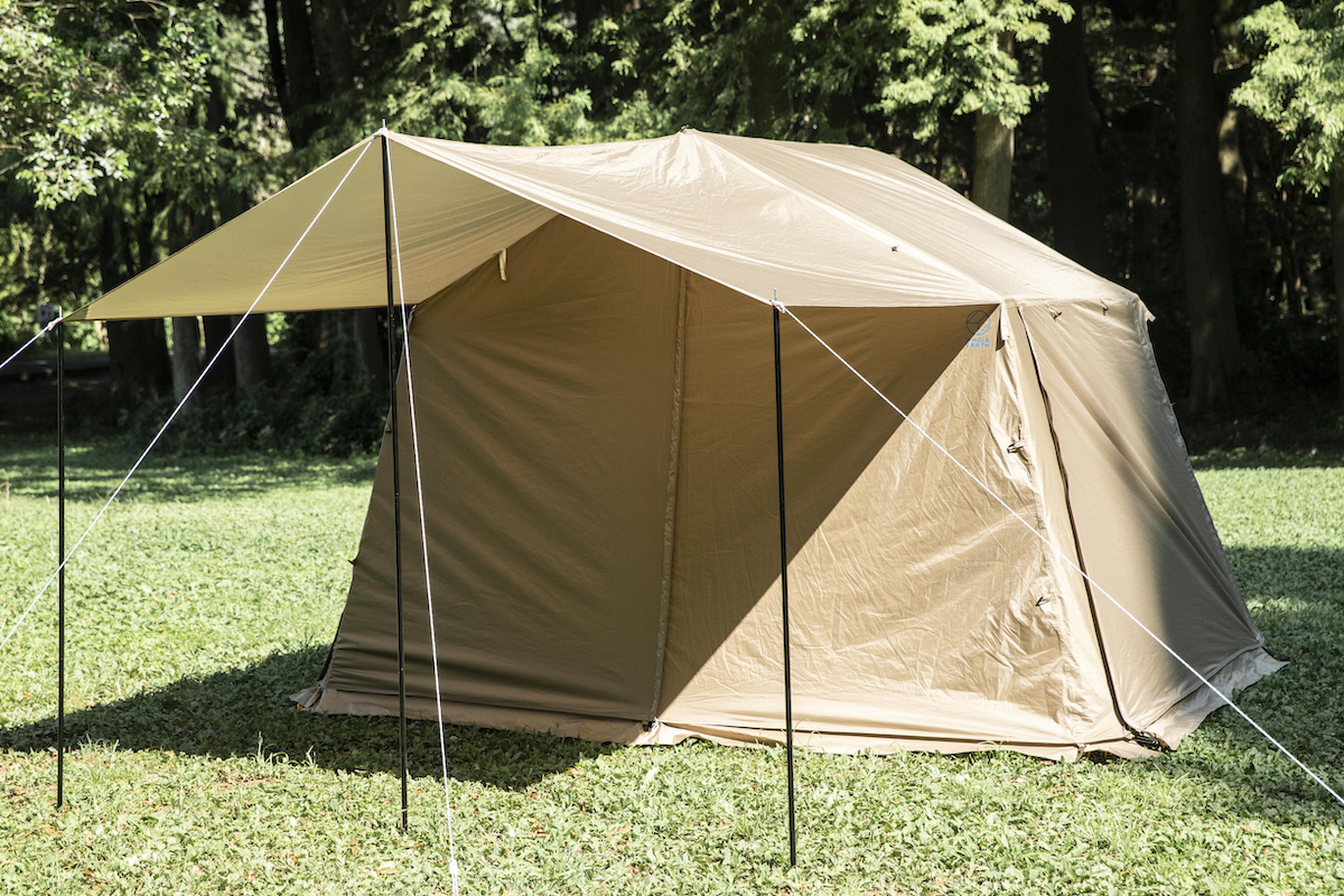 今どき快適スペックも完備。3面キャノピー可能な新感覚「ロッジ型