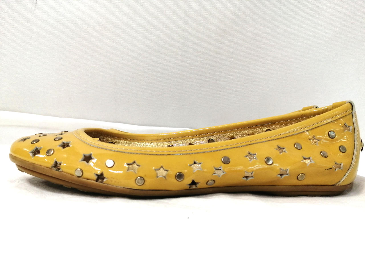 ジミー チュウ(JIMMY CHOO)|スター×スタッズフラットシューズ|【ハード