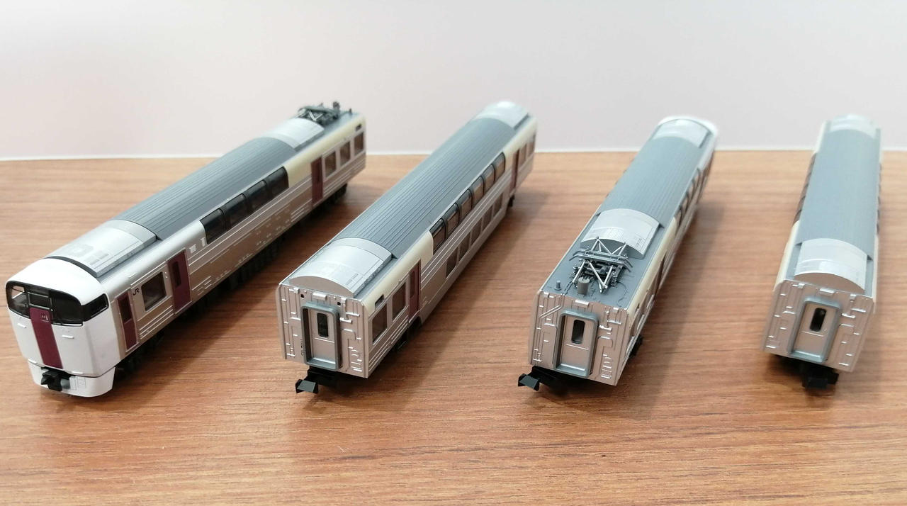 トミックス(TOMIX)|JR 215系近郊電車 2次車 基本セット|【ハードオフ