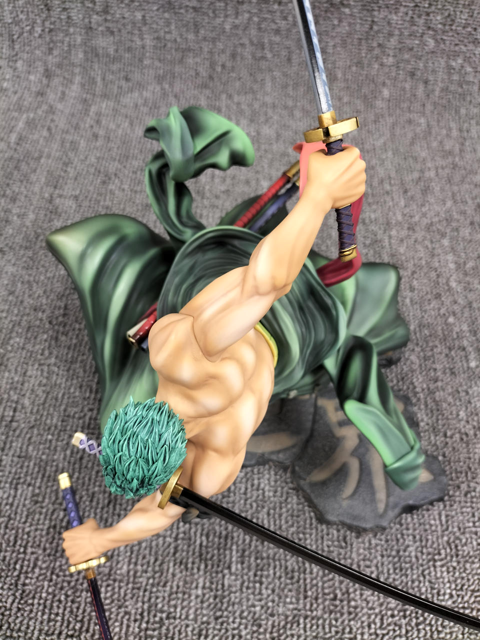 メガハウス(MEGAHOUSE)|P.O.P ロロノア・ゾロ Ver.三・千・世・界