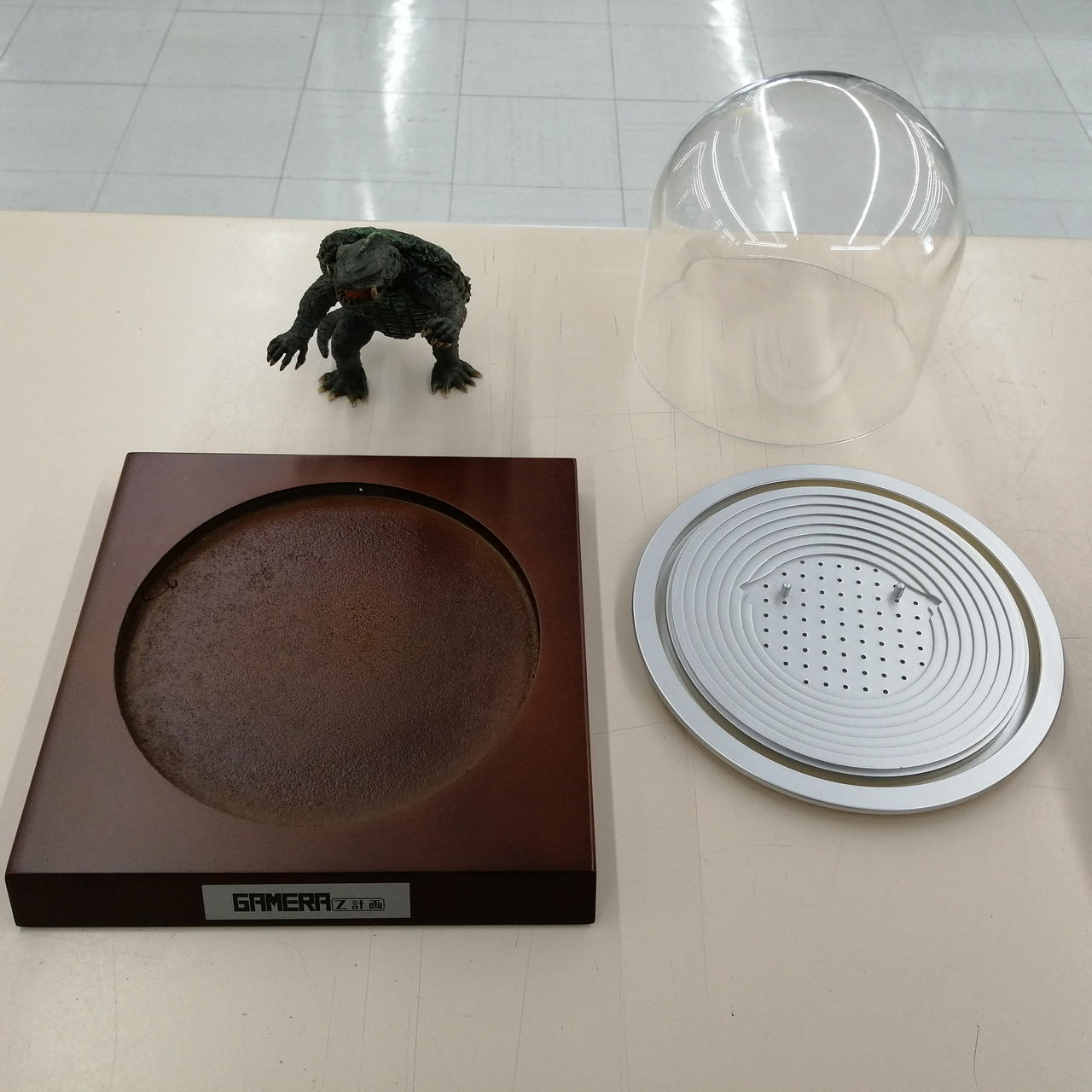 ハピネット・ピクチャーズ|ガメラ生誕40周年記念 ガメラ Z計画 DVD-BOX