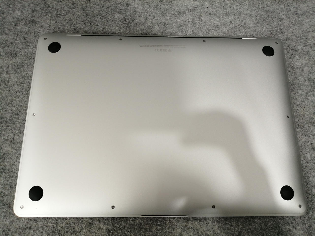 アップルコンピュータジャパン(APPLE)|【ジャンク】MACBOOK Air