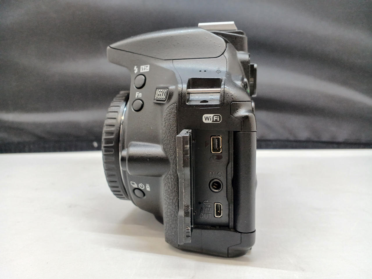 ニコン(NIKON)|D5500 18-55 VR II レンズキット|【ハードオフ公式通販