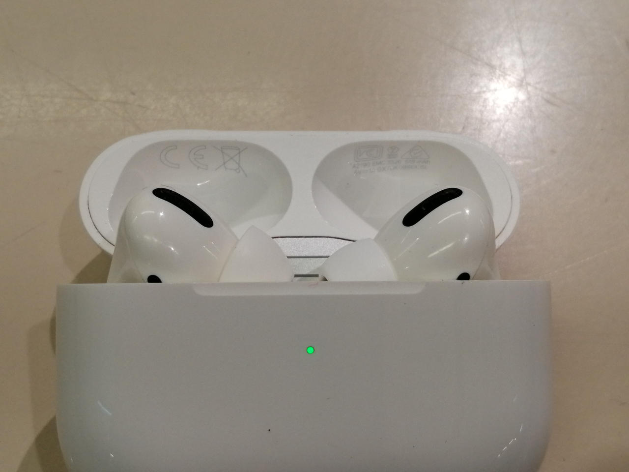 APPLE|AIRPODS PRO 第一世代|【ハードオフ公式通販】オフモール