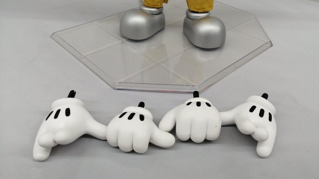 メディコム・トイ|アクションフィギュア 30周年記念ミッキー|【ハード