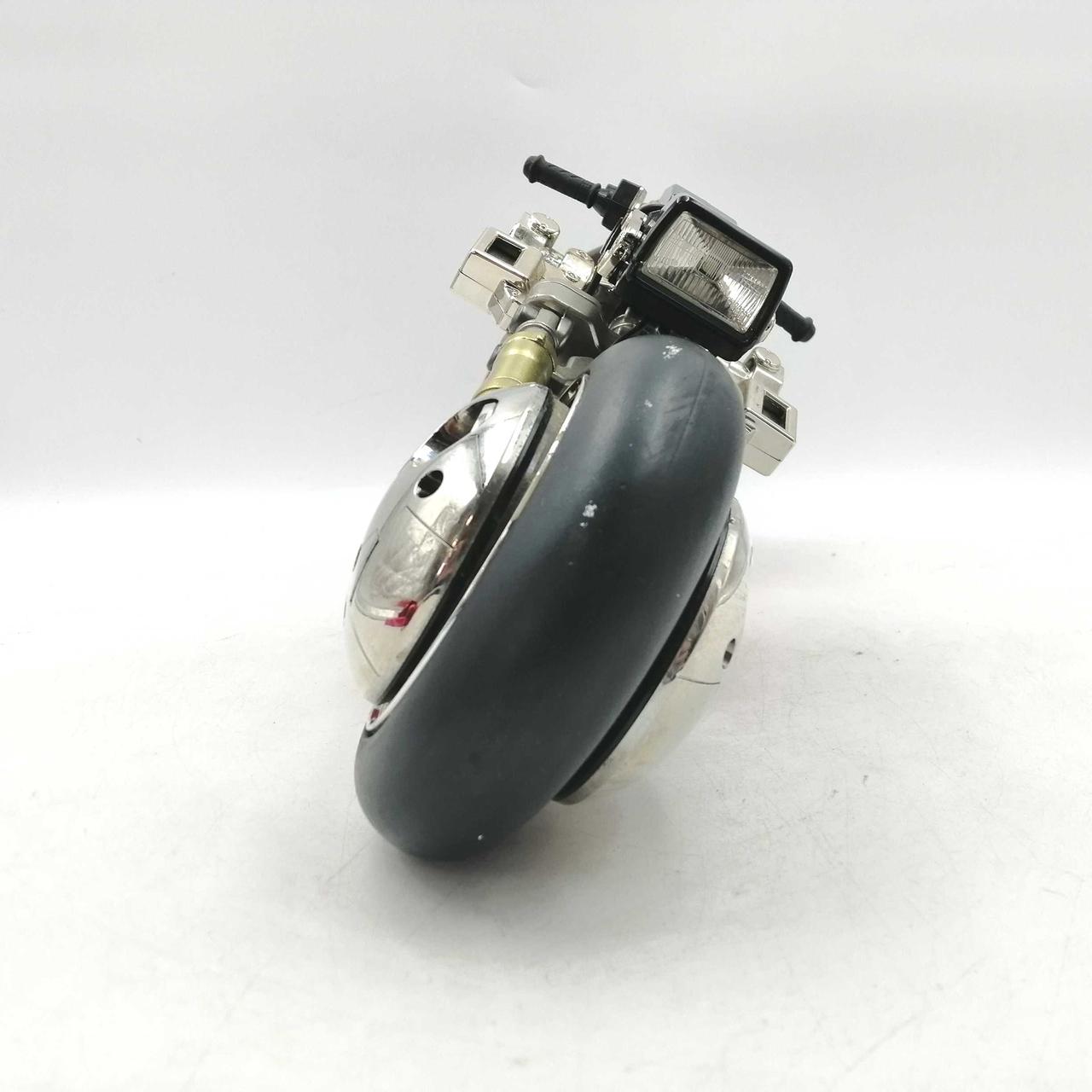 バンダイ(BANDAI)|金田のバイク 1/6 AKIRA|【ハードオフ公式通販】オフ