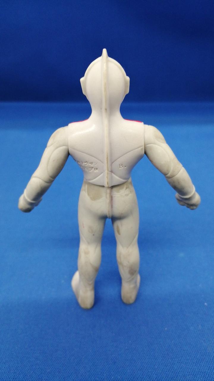 円谷プロ|ウルトラマン ソフビ B.刻印有り|【ハードオフ公式通販】オフ