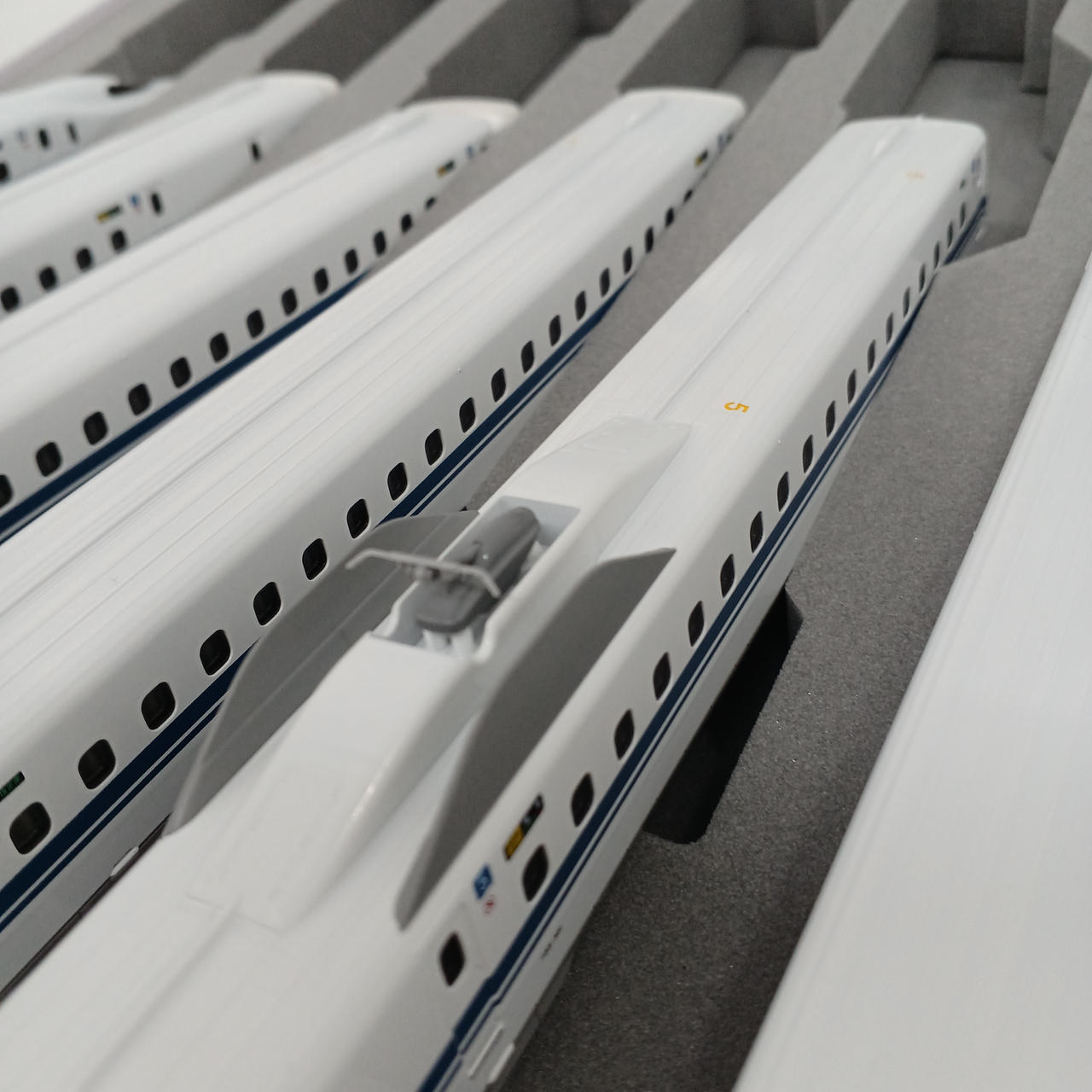 KATO|N700系新幹線「のぞみ」4両増結セット＋4両合計8両セット