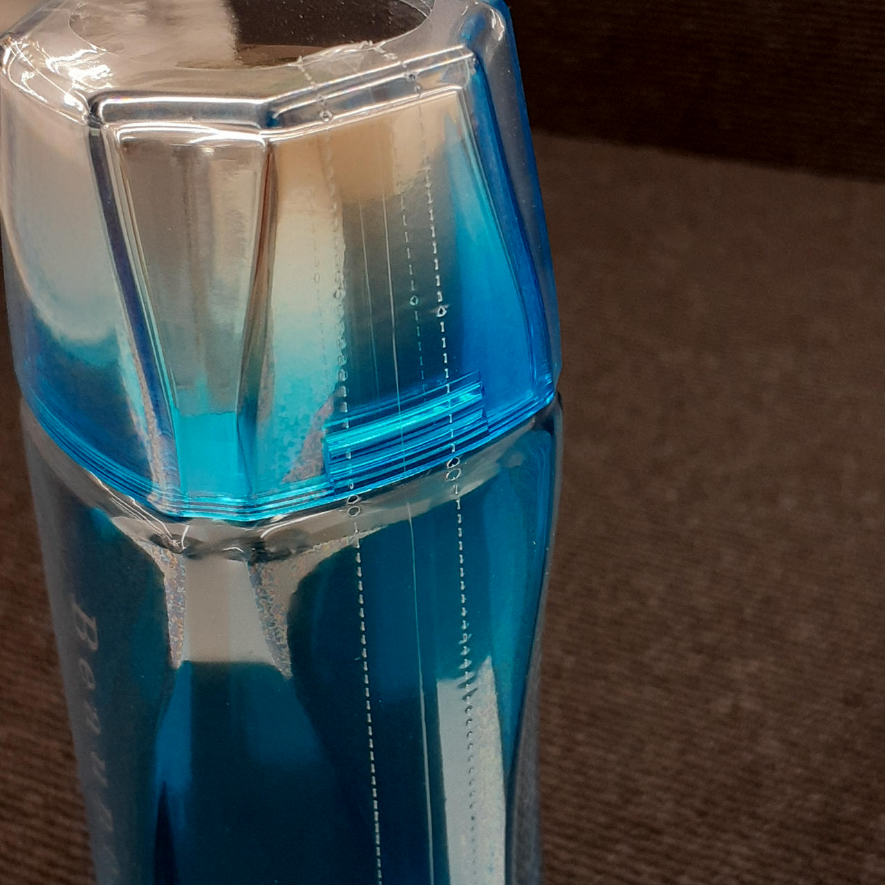 メナード|薬用ビューネA|【ハードオフ公式通販】オフモール