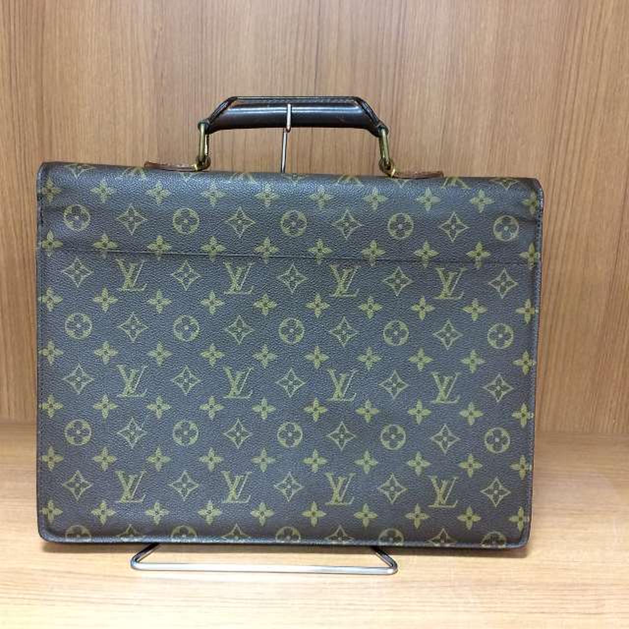 ルイヴィトン(LOUIS VUITTON)|セルヴィエット・コンセイエ|【ハード