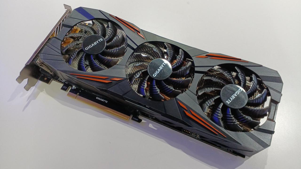 超高性能PC】GTX1080ti搭載 SSD脅威の1000GB(1TB) 超高性能PC