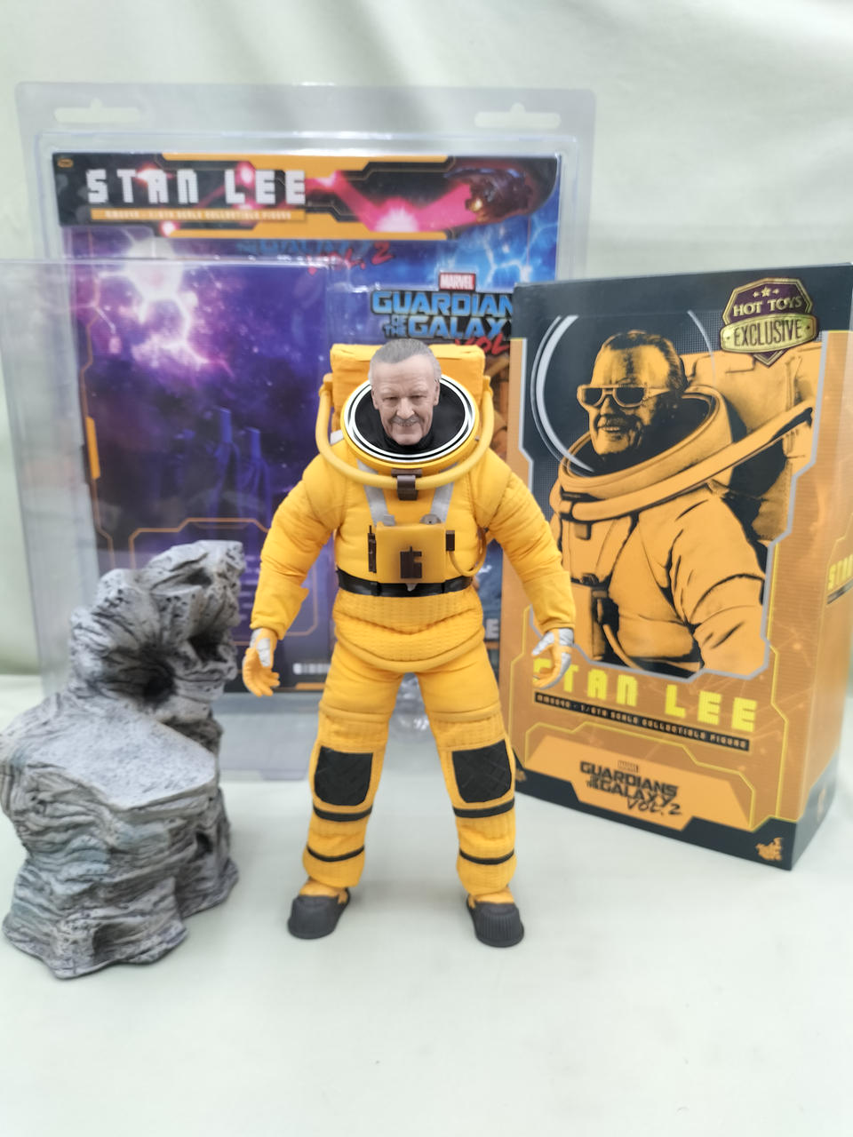 スタン・リー 1/6スケールフィギュア ホットトイズ 欠品あり マーベル