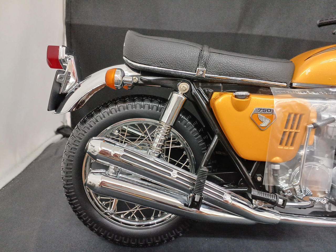 ミニチャンプス(MINICHAMPS)|HONDA CB750|【ハードオフ公式通販】オフ