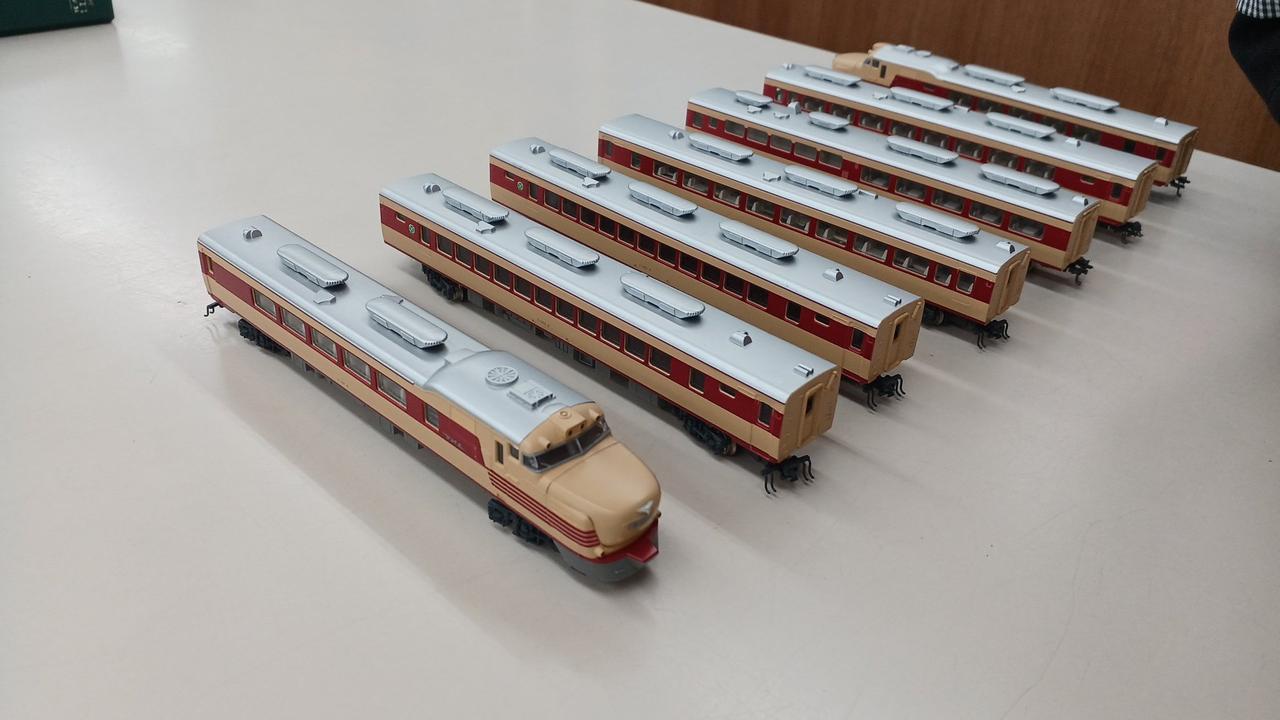 KATO|キハ81系特急形気動車(7両セット)|【ハードオフ公式通販】オフ