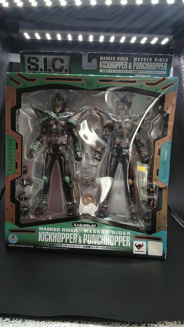 BANDAI|仮面ライダーキックホッパー&パンチホッパー|【ハードオフ公式