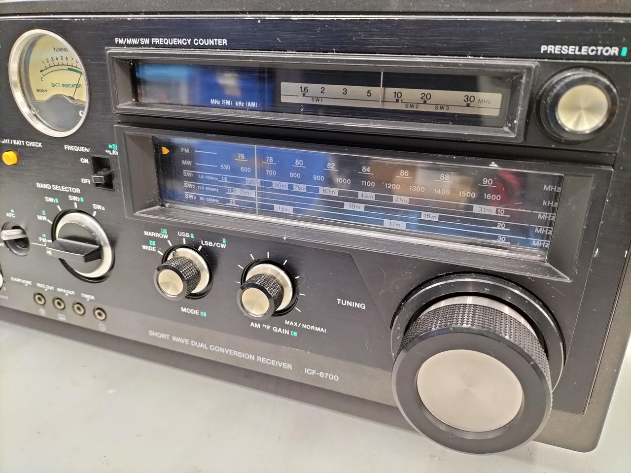 ジャンク品 SONY ICF-6700 5バンドマルチバンドレシーバー ラジオ