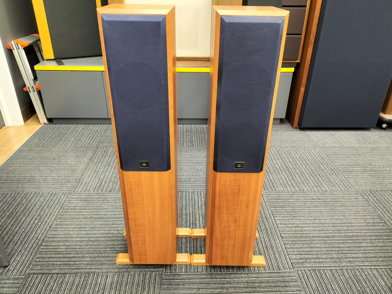 ジェービーエル(JBL)|【店頭受取】JBL A550|【ハードオフ公式通販