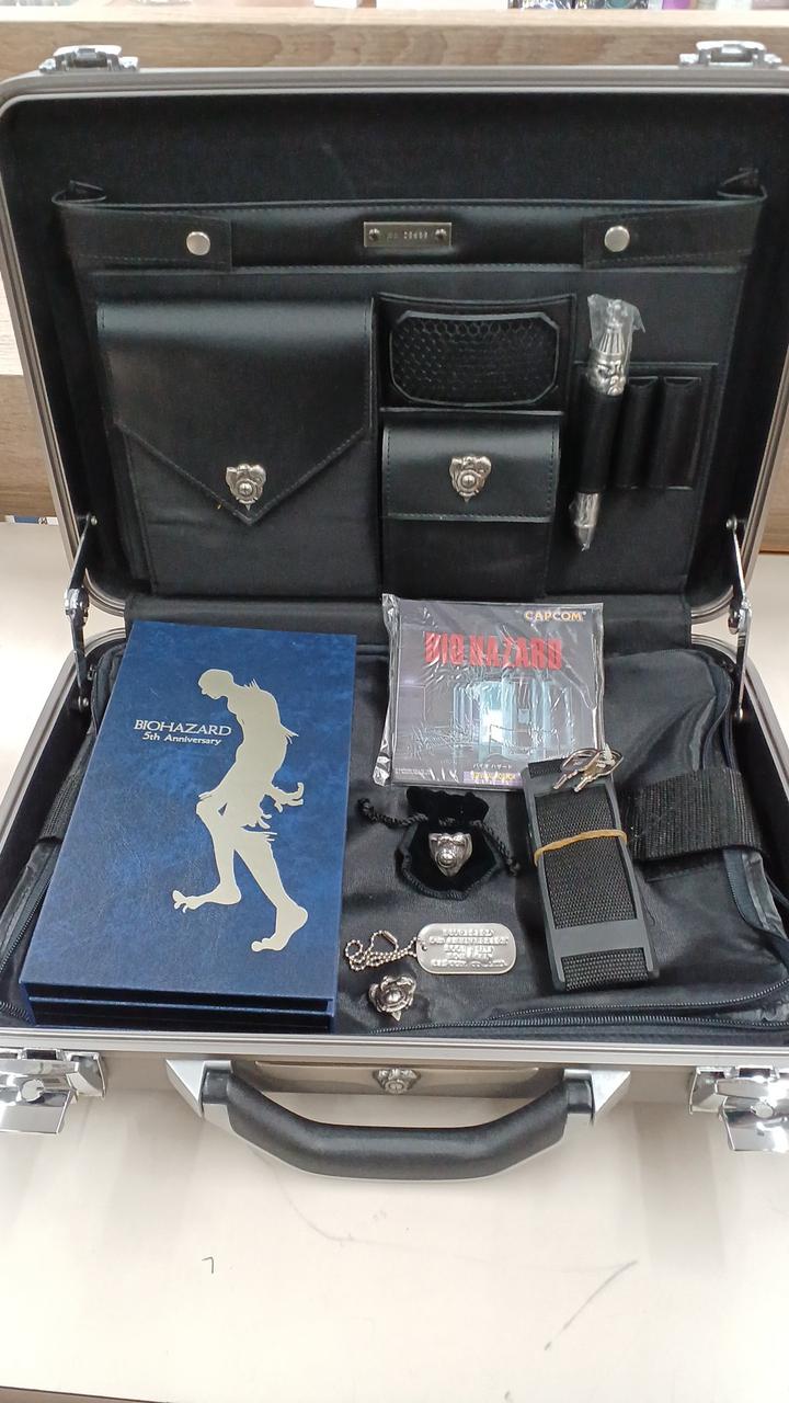 カプコン|バイオハザード5周年記念スペシャルパッケージ|【ハードオフ