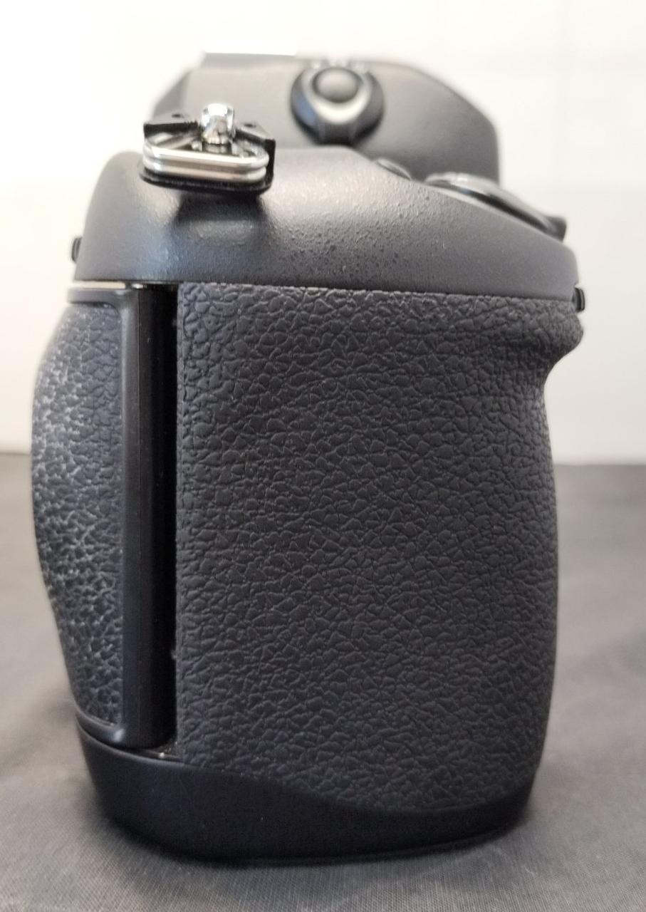 ニコン(NIKON)|フィルム一眼ボディ|【ハードオフ公式通販】オフモール