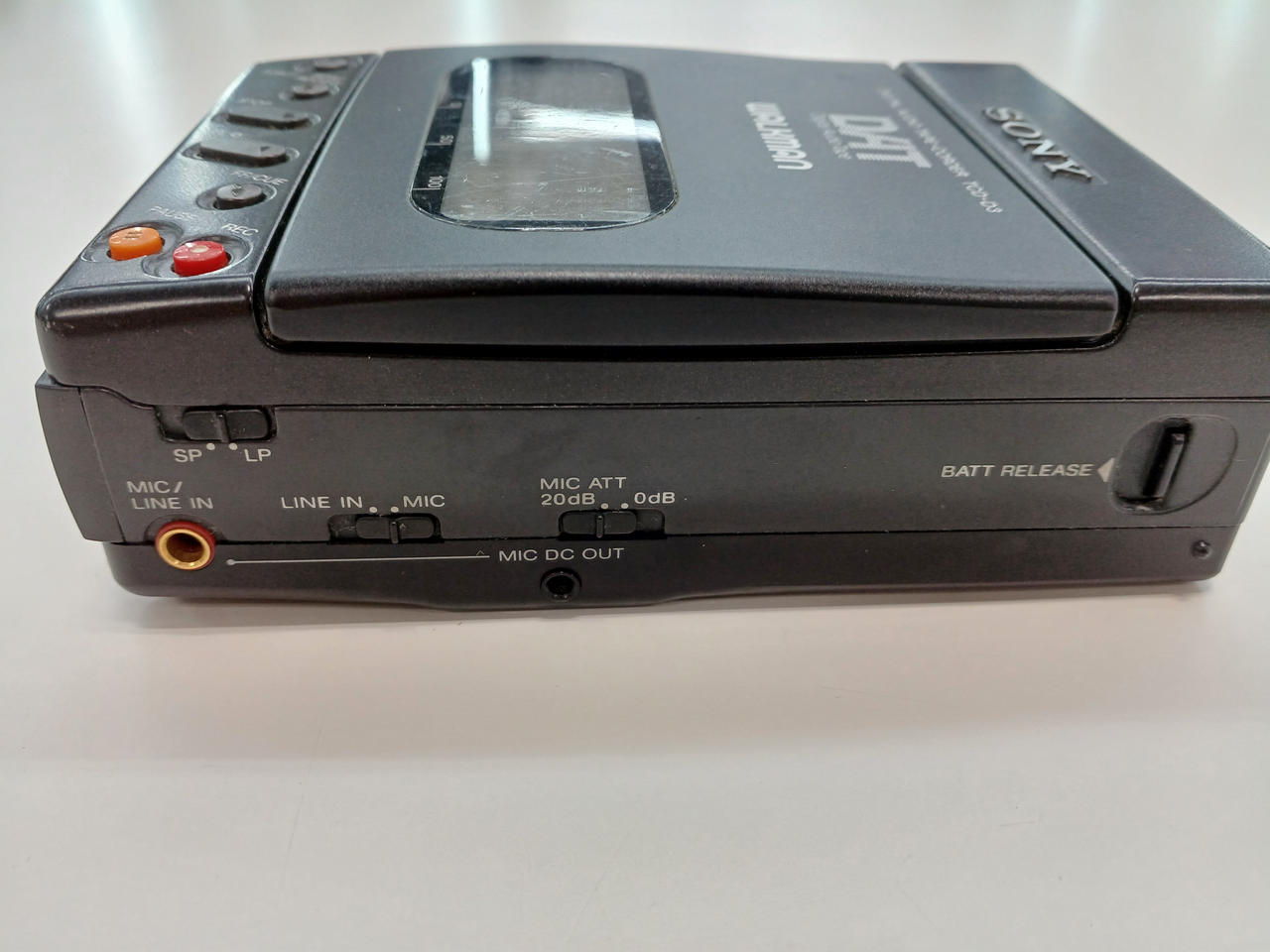 ソニー(SONY)|ポータブルDATウォークマン|【ハードオフ公式通販】オフ