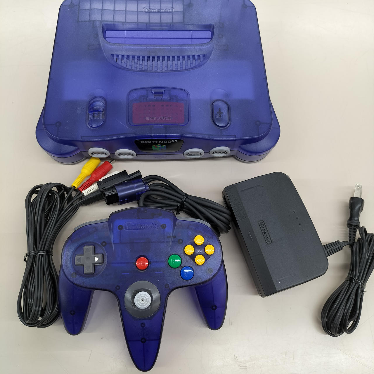 NINTENDO 64 本体とソフト7本 動作確認済み NINTENDO 64 本体とソフト7