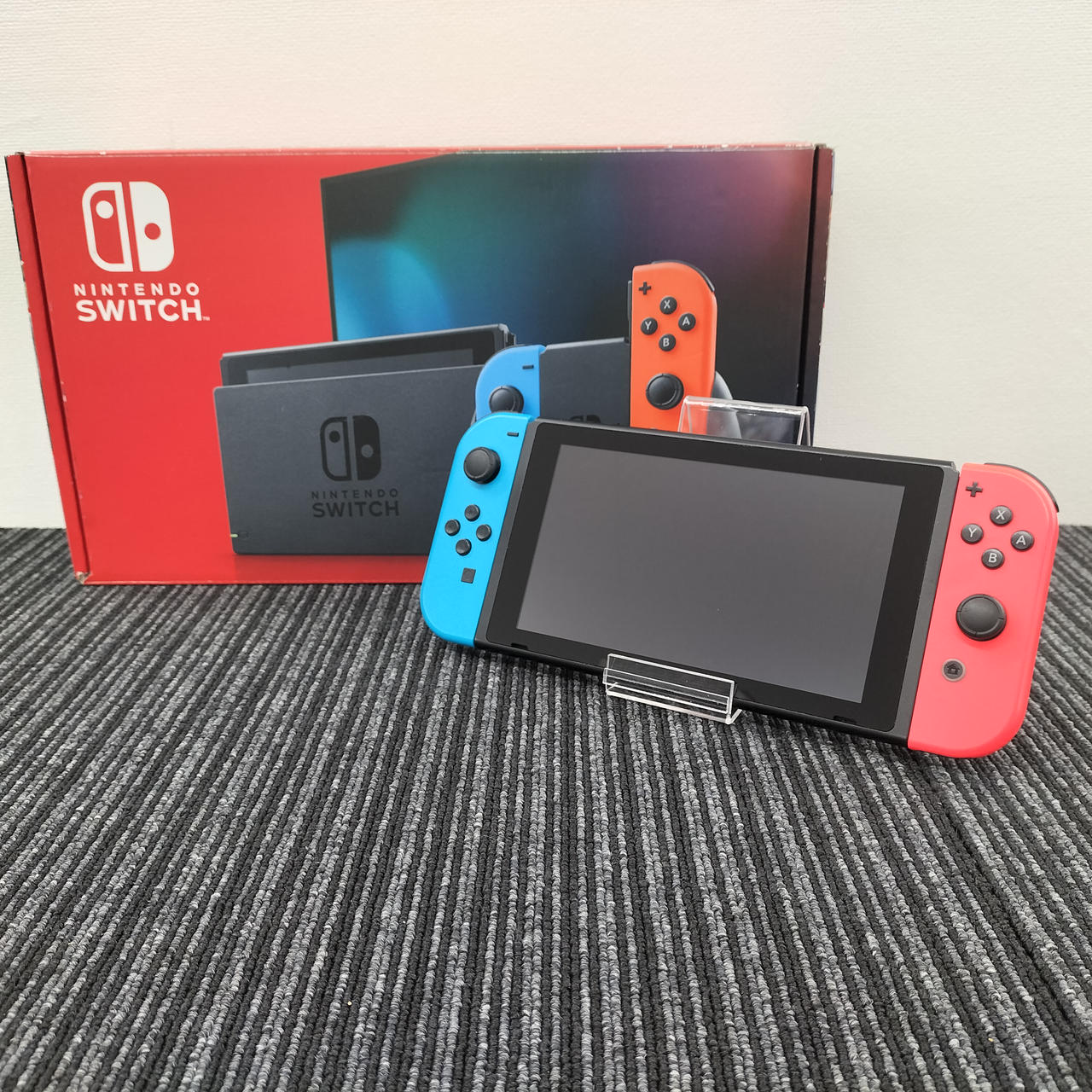 ニンテンドウ(NINTENDO)|【ジョイコン右不良】SWITCH本体|【ハードオフ