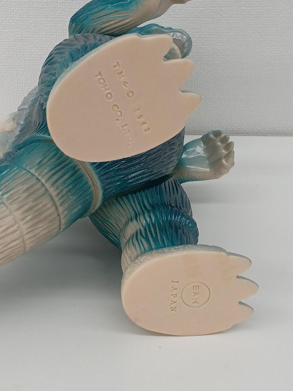 マルサン(MARUSAN)|マルサン ソフビ ゴジラ1962|【ハードオフ公式通販