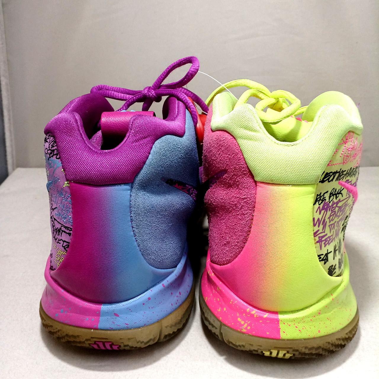 NIKE|KYRIE 4 EP CONFETTI|【ハードオフ公式通販】オフモール