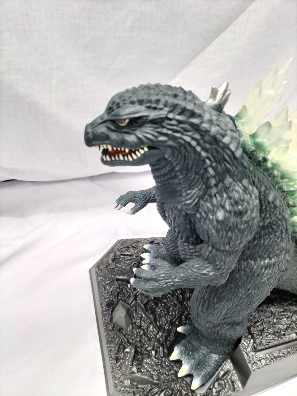 バンダイ|超鳴動ゴジラ2000|【ハードオフ公式通販】オフモール