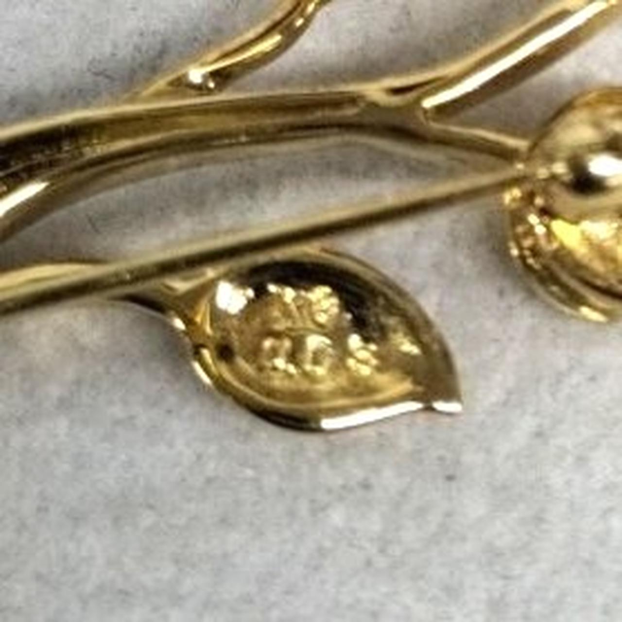 宝石付きペンダントトップ|K18ブローチ|【ハードオフ公式通販】オフ