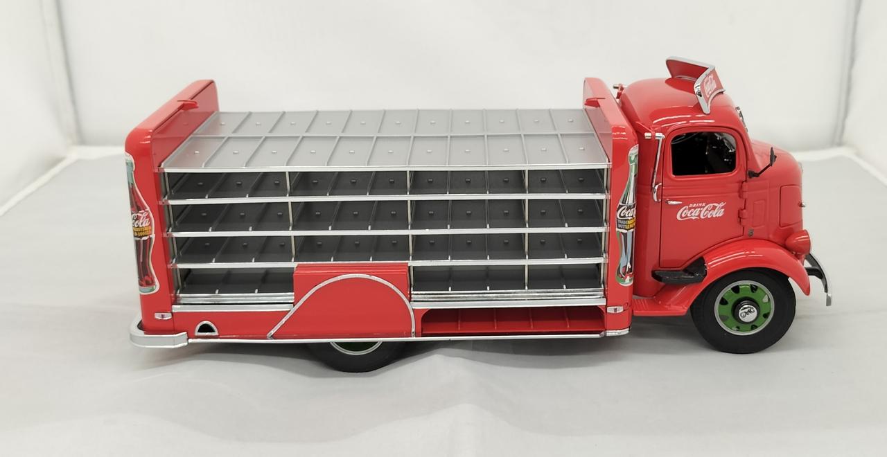 タミヤ|コカ・コーラ・デリバリートラック|【ハードオフ公式通販】オフ