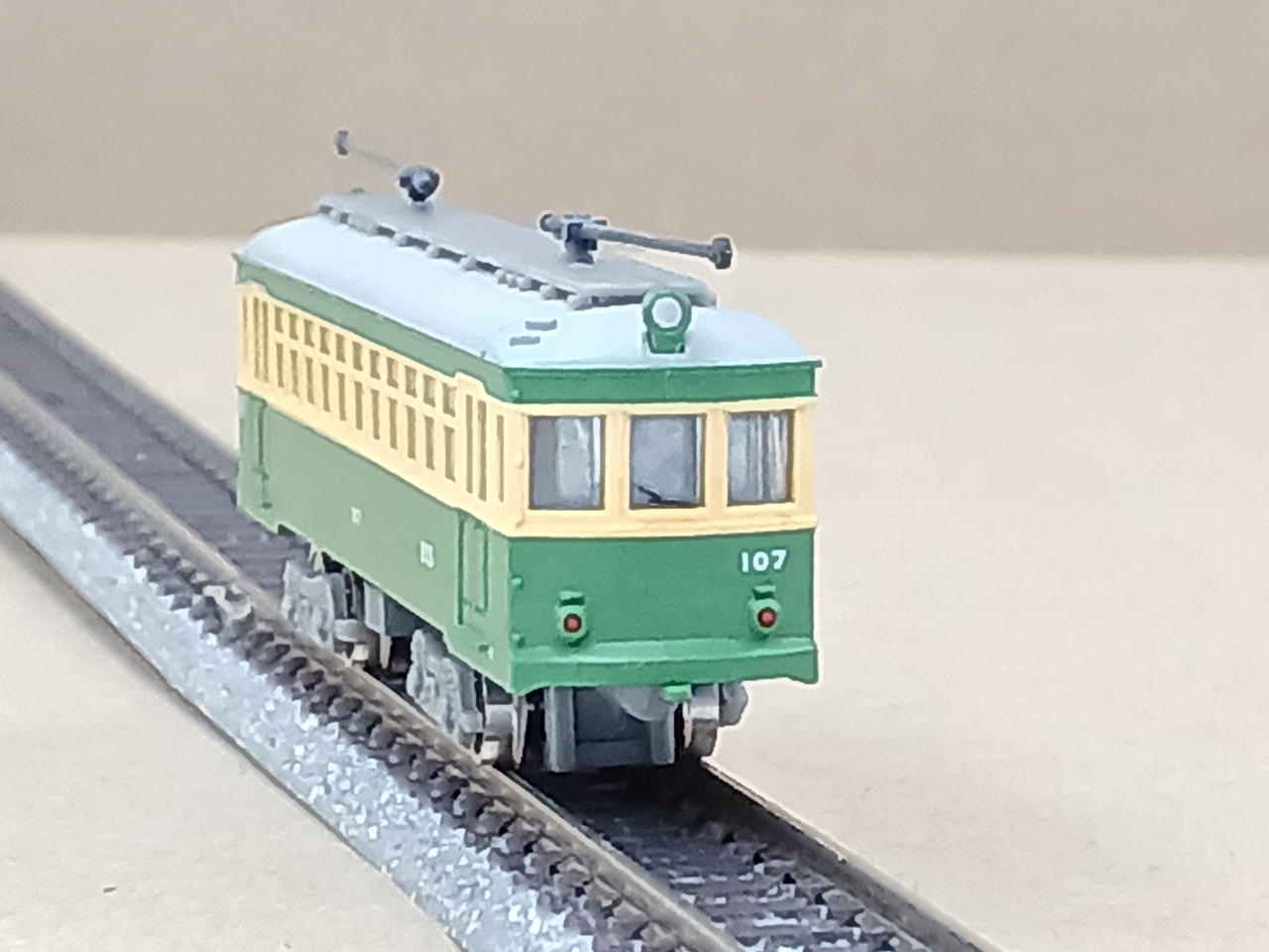 ハセガワ|江ノ島電鉄100形トロリーポール仕様|【ハードオフ公式通販