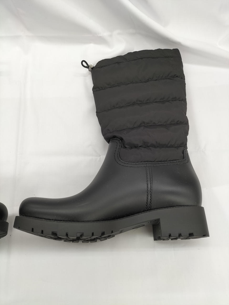 モンクレール(MONCLER)|GINETTE|【ハードオフ公式通販】オフモール