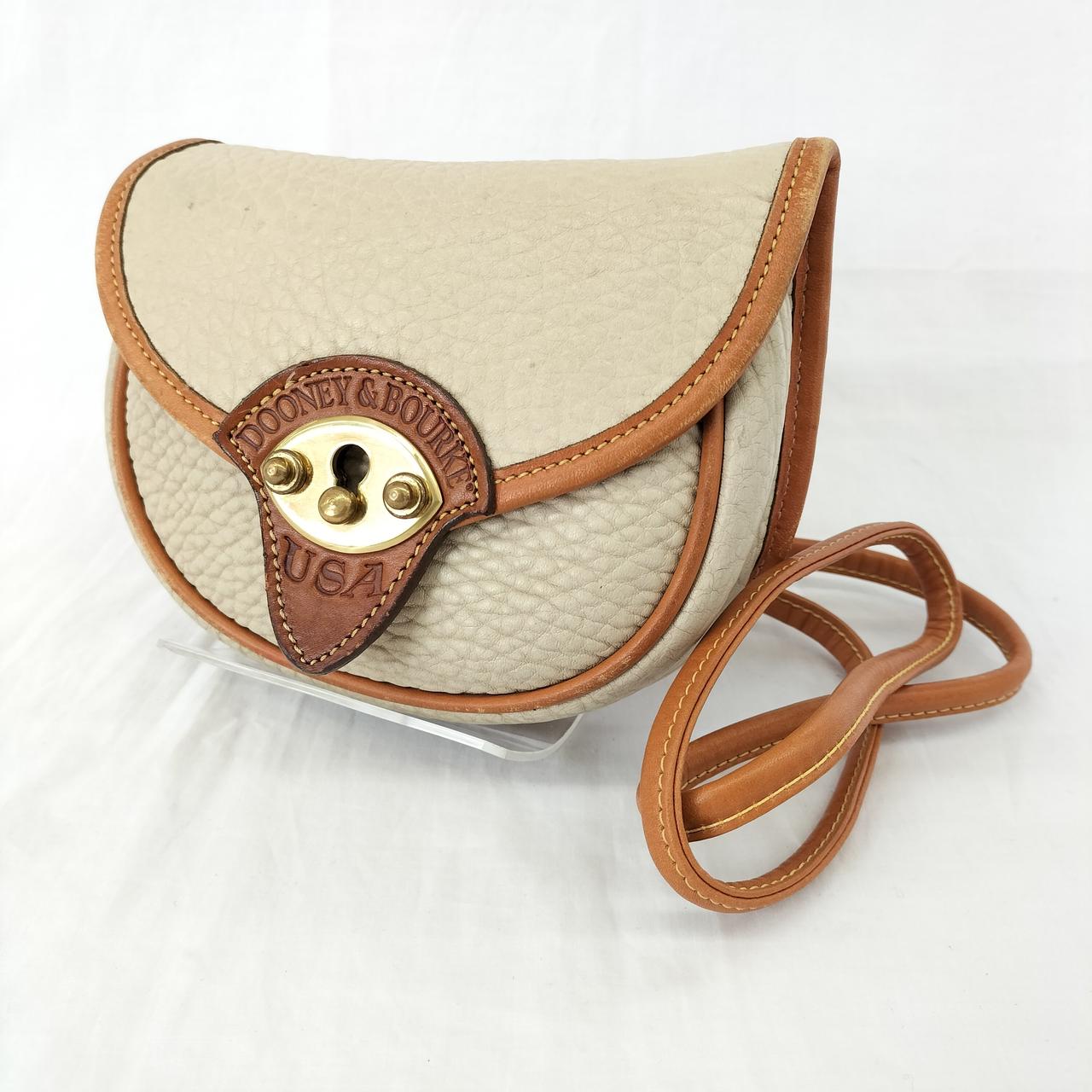 Dooney & Bourke ショルダーバッグ クリーム色 Dooney & Bourke