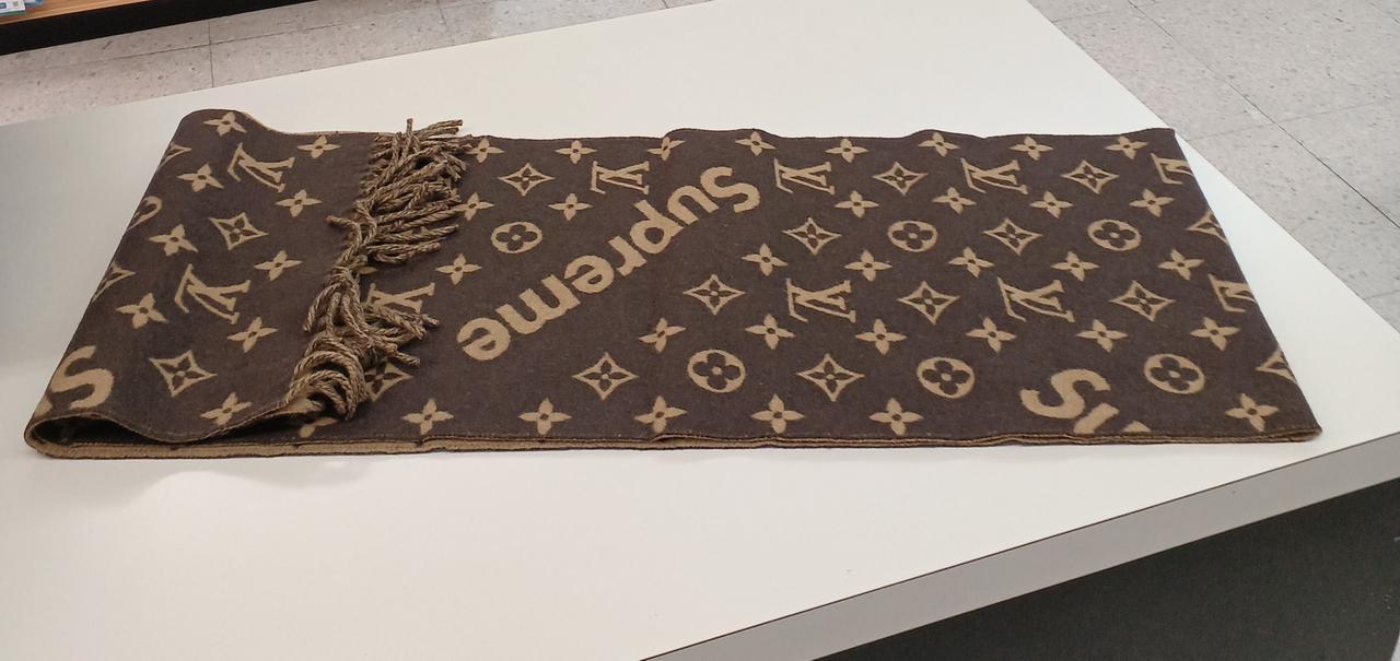 LOUIS VUITTON|SUPREMEコラボ マフラー|【ハードオフ公式通販】オフ