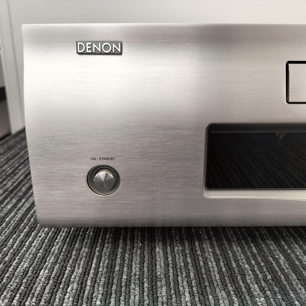 デノン / デンオン(DENON)|【本体キズ・ヨゴレ】DENON DVD-2500BT