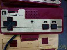 NINTENDO|四角ボタン初代ファミコン|【ハードオフ公式通販】オフモール