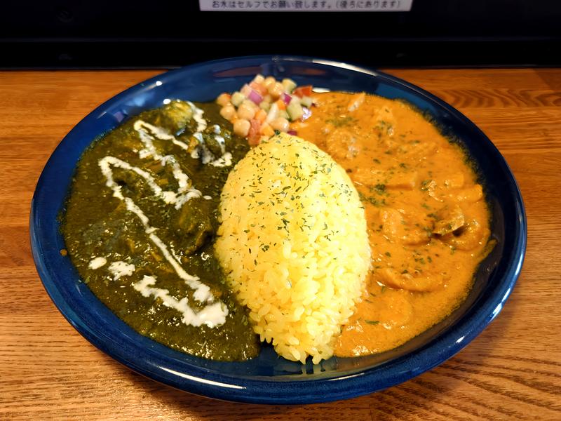 グルテンフリーの極上スパイスカレーを堪能『CURRY LOUNGE ハーフ