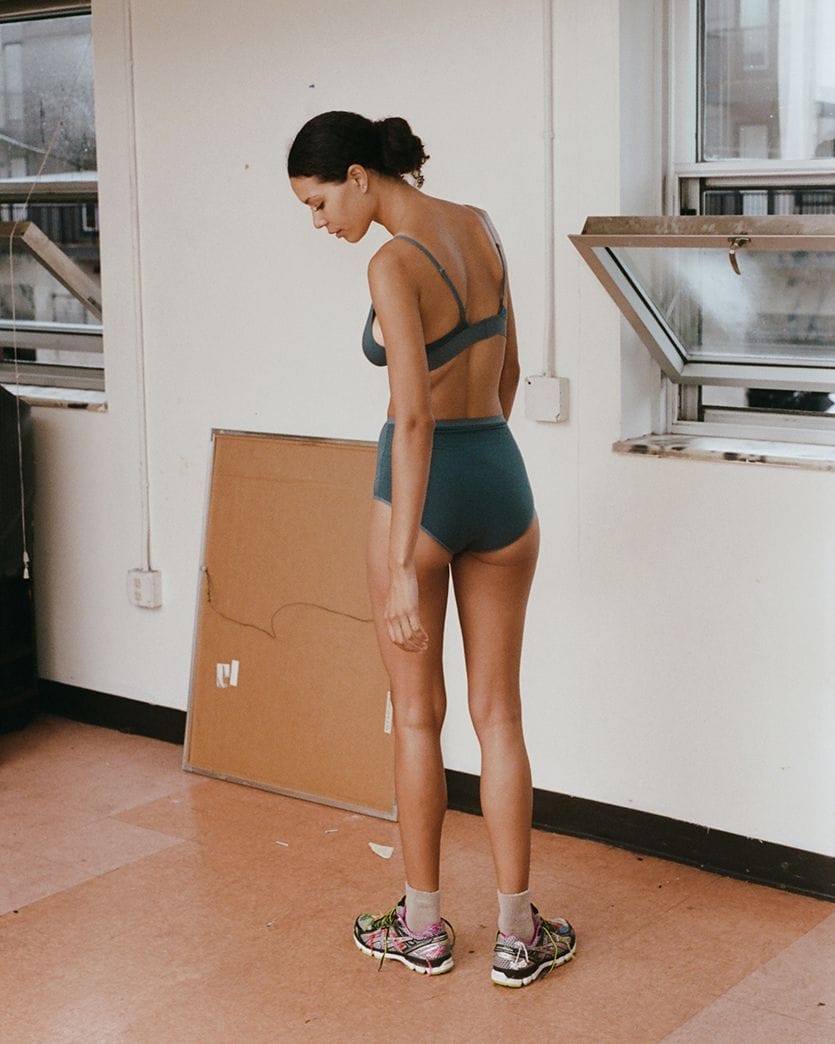 TRIANGLE BRA|トライアングル ブラ コアコレクショントライアングル