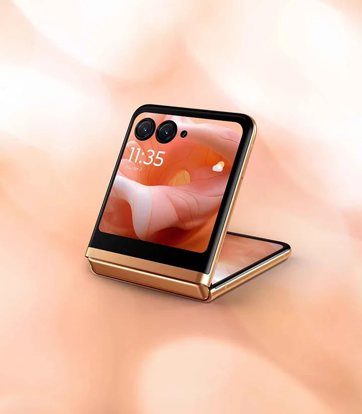 Best Flip Phones | motorola razr+ | motorola