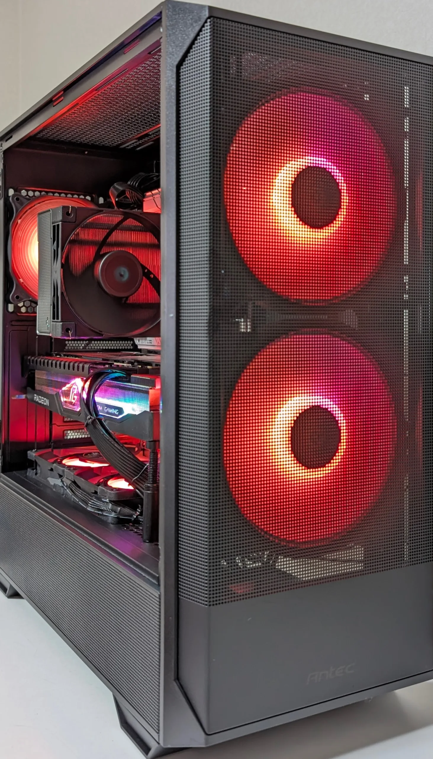 ゲーミングPC Ryzen7 9700X RX7900XTの組立 31万円程度 - ゲーミング