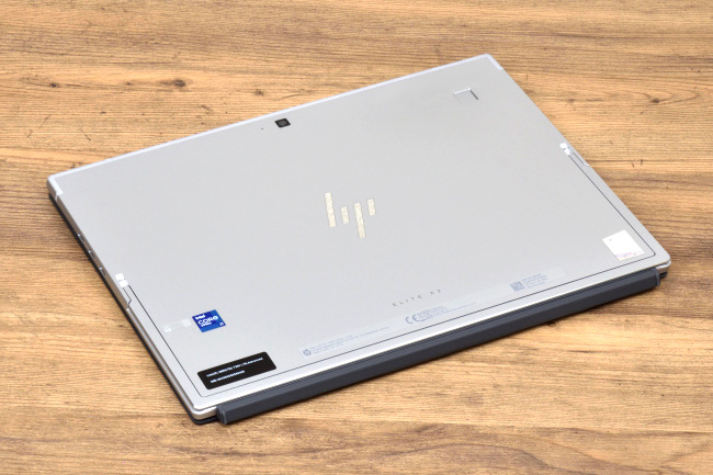 HP Elite x2 G8 レビュー：実用性にすぐれたビジネス向け 2in1