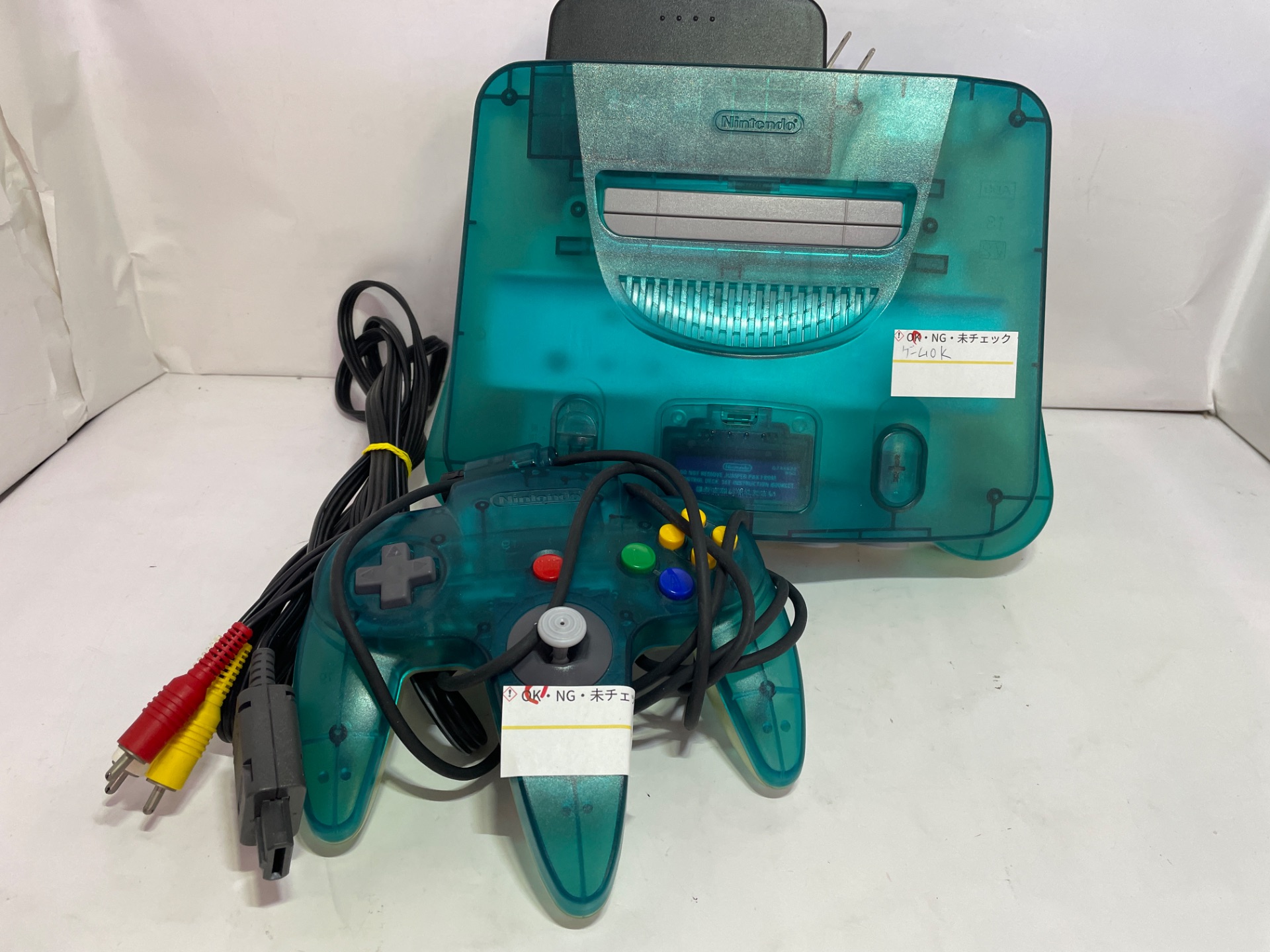 Nintendo ニンテンドー64 クリアブルーの激安通販(詳細情報