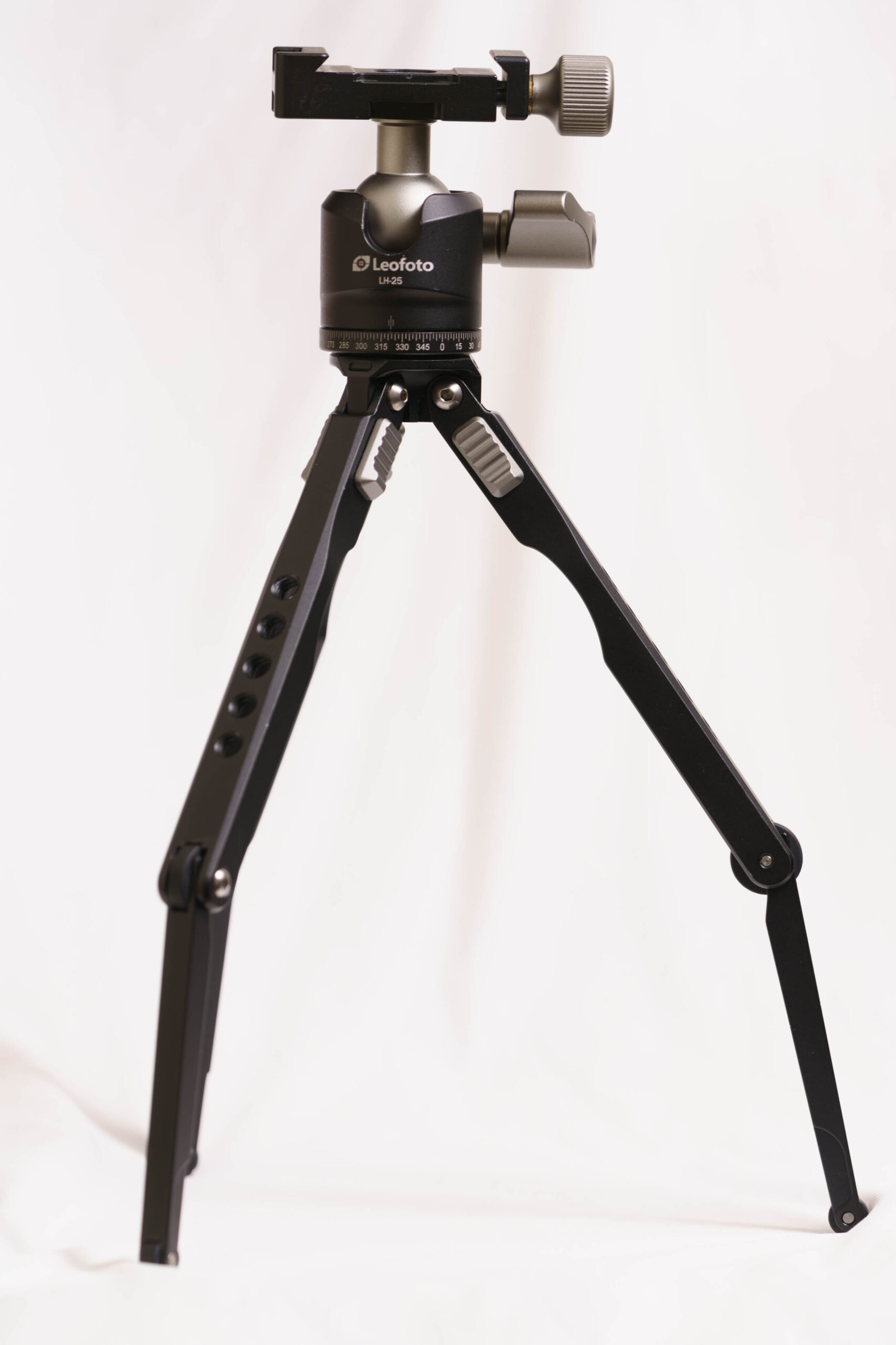 レビュー】Leofoto MT-03+LH-25 ミニ三脚 | PCその他